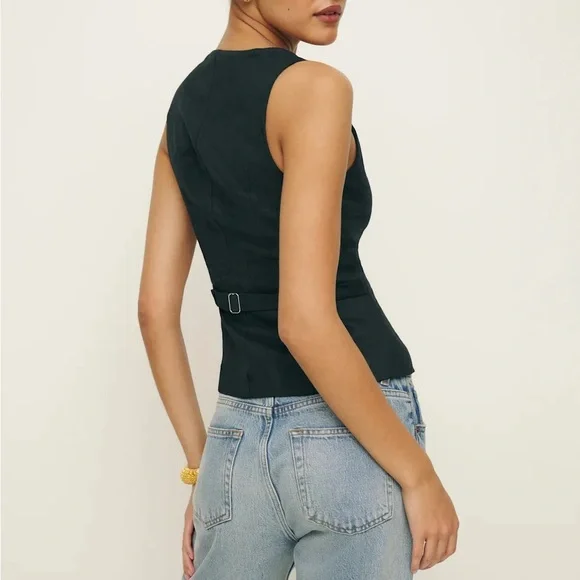 Reformation black linen Delaney vest top size 4 - Picture 6 of 6